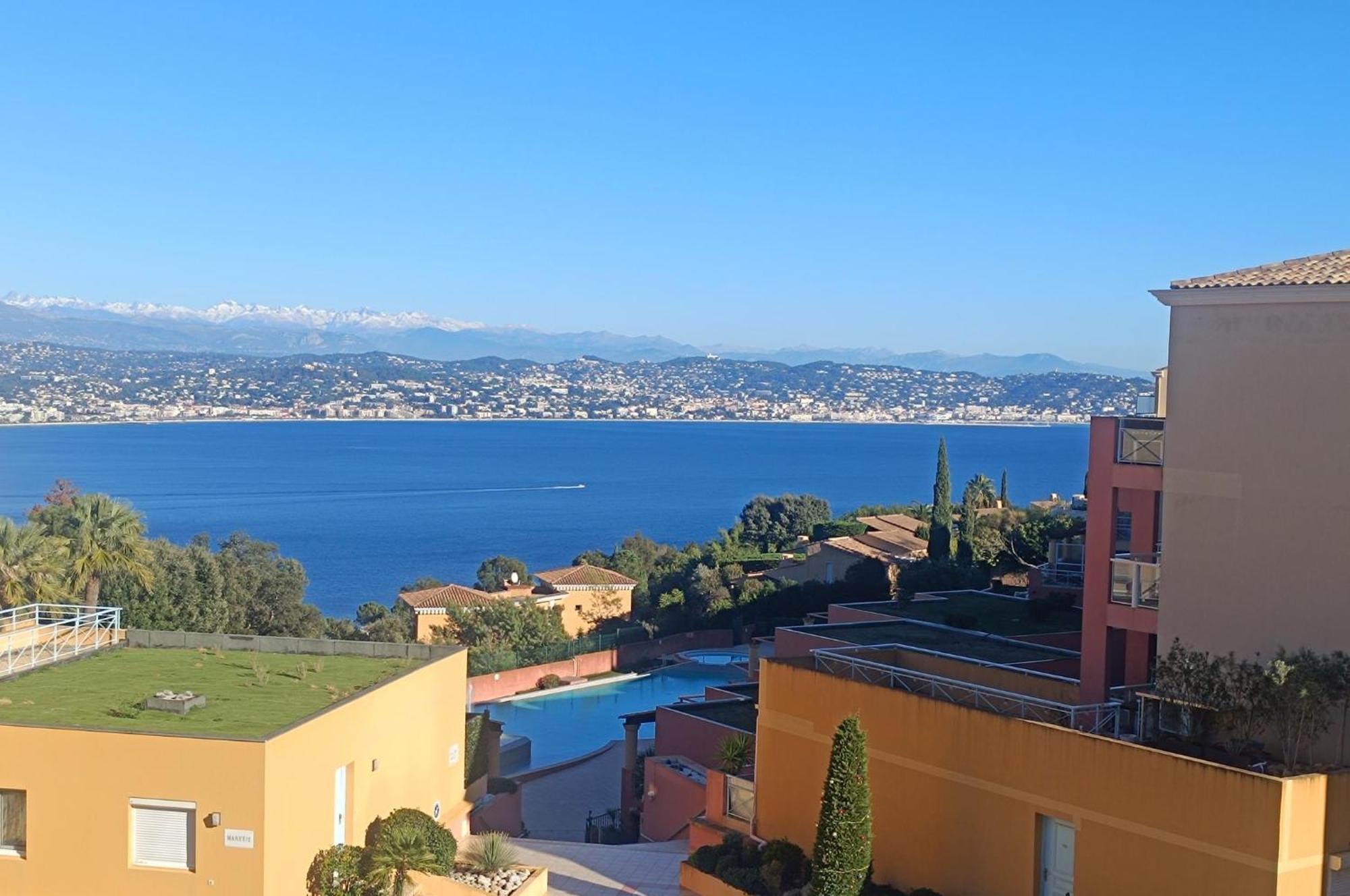 Magnifique Vue Mer Et Piscine - Les Cles De L Esterel Théoule-sur-Mer Esterno foto